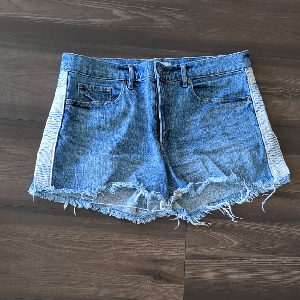 Denim Frayed Hem Women Shorts